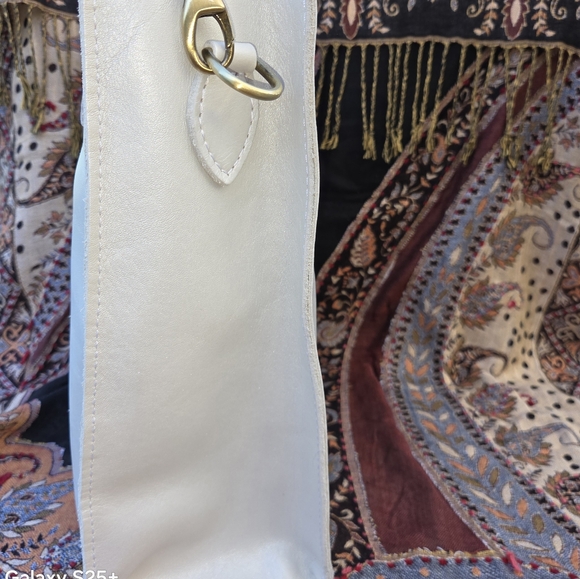 Portland Leather Large North South Lola Pearl Leather PLG Unicorn *Retired Color - Picture 6 of 13